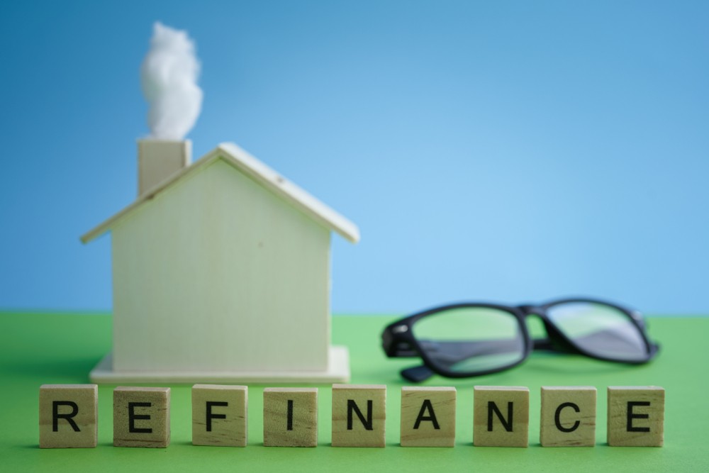 7-questions-about-refinancing-01